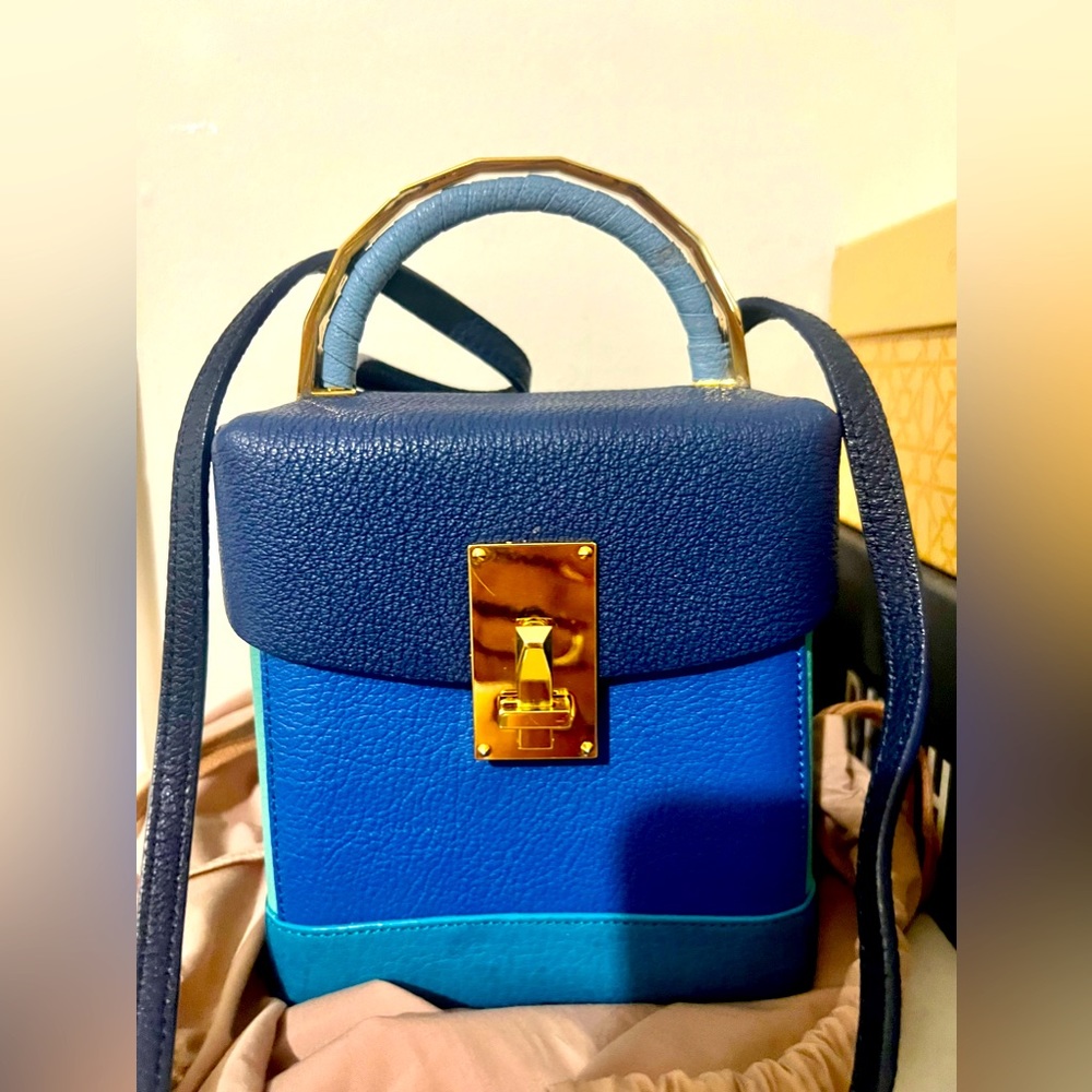 The Volon multi color cross body Box Bag